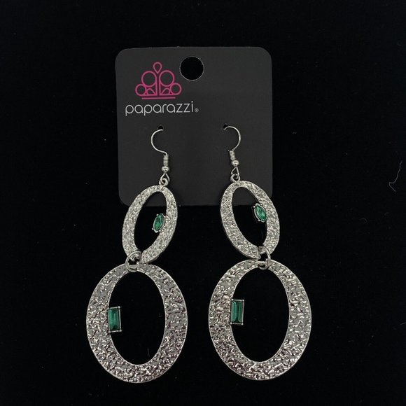 Paparazzi Fashion Jewelry Oval And Oval Again Green Hook Earrings - Picture 1 of 3